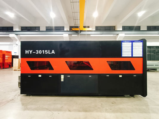 Machine de découpe laser à fibre CNC 1000W-25000W pour le traitement des feuilles métalliques