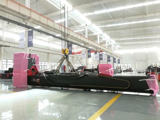 Machine de découpe de tubes laser à fibre de refroidissement par eau pour une haute précision