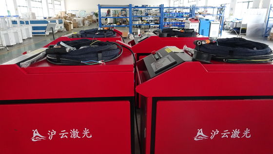 Machine de soudage laser à fibre portative 1000W 1500W 2000W 3000W pour les magasins de boissons alimentaires