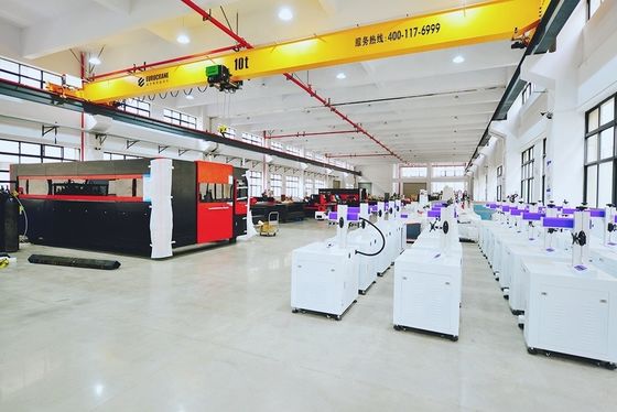 Machine de marquage au laser métallique et acrylique au Pakistan avec refroidissement par air